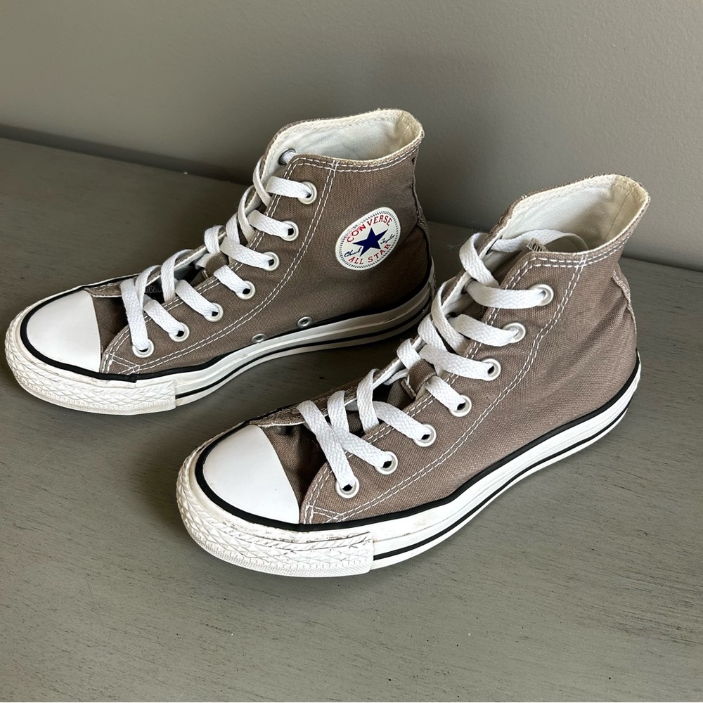 Converse All Star Chuck Taylor Taupe High-Top Lace Up Sneakers Women 6 Unisex